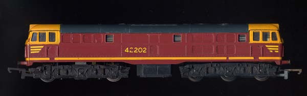 R307 Brush Type 2 in N.S.W.R. Livery